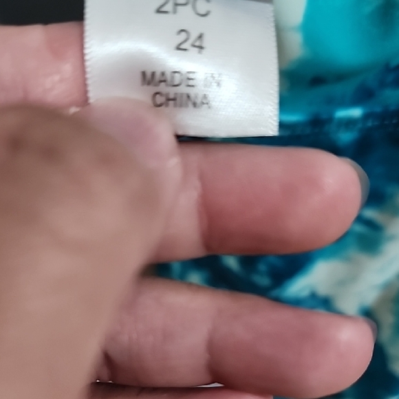 Stylish Blue Tie-Dye Tank Top - Picture 3 of 5